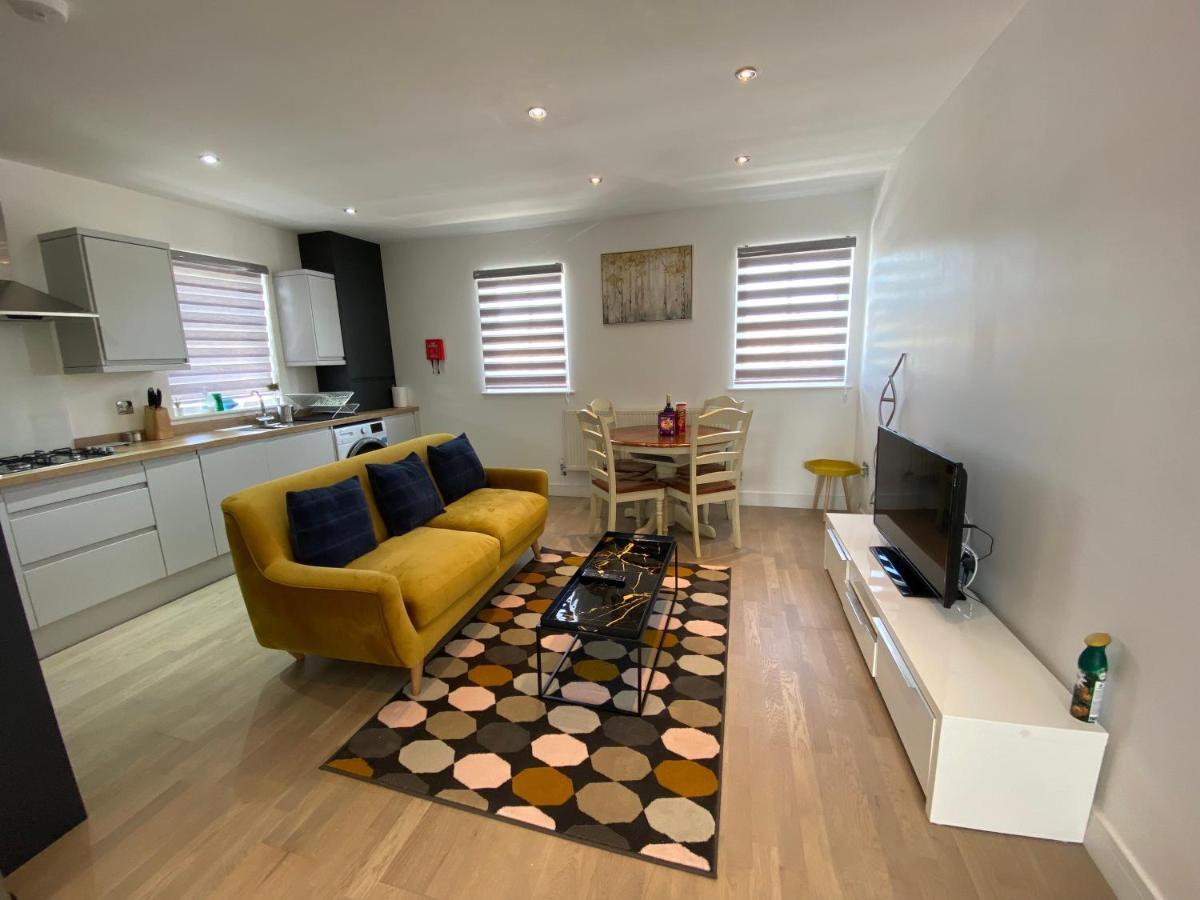Apartment No 8 - Stay In Style In The Heart Of The Cathedral City. Truro Exterior foto